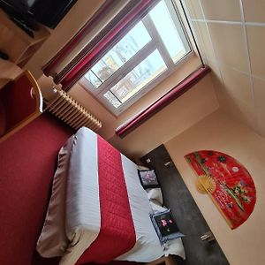 HOSTELLERIE du CANTAL